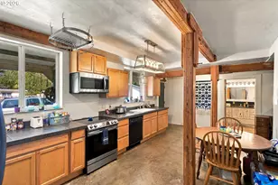 63627 N Olive Rd, Coos Bay, OR 97420 - Photo 7