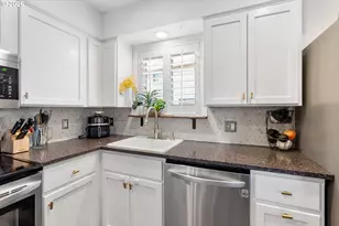 3540 Royal Crest Dr, The Dalles, OR 97058 - Photo 13