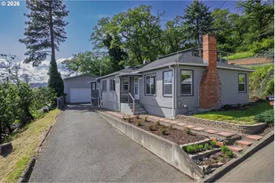 1830 NW Goetz St, Roseburg, OR 97471 - Photo 1