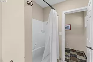 238 SW 27th St, Newport, OR 97365 - Photo 27