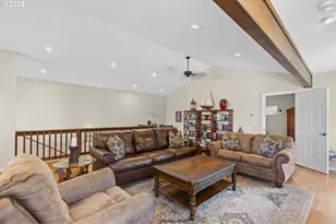 238 SW 27th St, Newport, OR 97365 - Photo 13