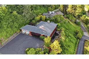 2109 NW Couch St, Camas, WA 98607 - Photo 33