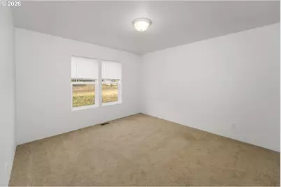 52443 McKenzie Hwy, Blue River, OR 97413 - Photo 19