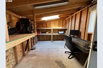 4141 NE 218th Ave, Fairview, OR 97024 - Photo 39