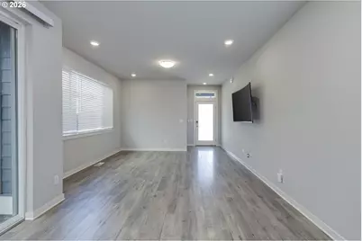 3943 SE Centifolia Ave, Hillsboro, OR 97129 - Photo 3