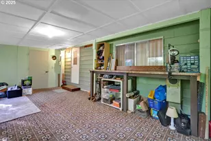 1601 Rhododendron Dr, Florence, OR 97439 - Photo 31