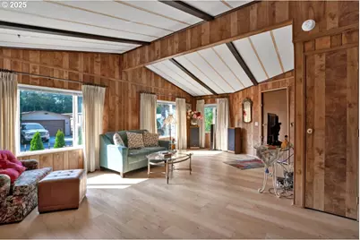 1601 Rhododendron Dr #521, Florence, OR 97439 - Photo 9