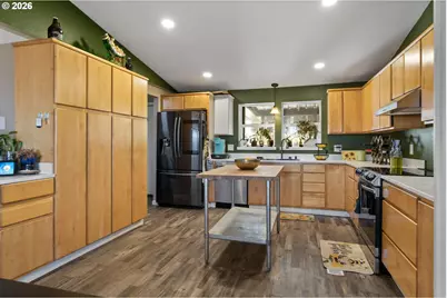 5224 Meeker Dr, Kalama, WA 98625 - Photo 11