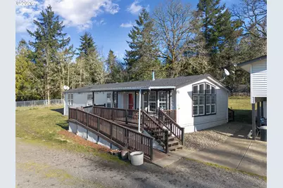 5224 Meeker Dr, Kalama, WA 98625 - Photo 1