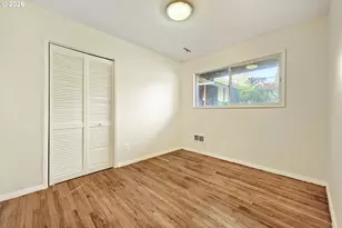 137 SE 73rd Ave, Portland, OR 97215 - Photo 13