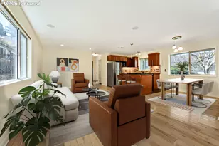 137 SE 73rd Ave, Portland, OR 97215 - Photo 5