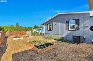 8300 NE Quatama St, Hillsboro, OR 97006 - Photo 29