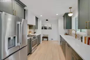 8560 SW Gayle Ln, Portland, OR 97225 - Photo 11