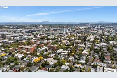 2445 NW Westover Rd #209, Portland, OR 97210 - Photo 39