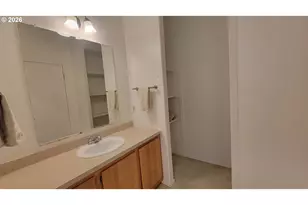 540 Shorepines Ct, Coos Bay, OR 97420 - Photo 13