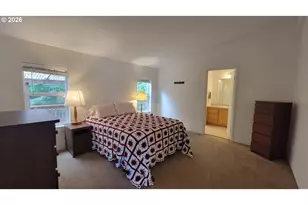 540 Shorepines Ct, Coos Bay, OR 97420 - Photo 11