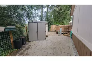 540 Shorepines Ct, Coos Bay, OR 97420 - Photo 23