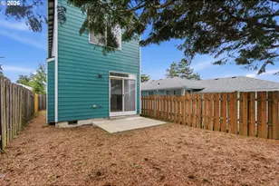 4236 NE 76th Ave, Portland, OR 97218 - Photo 23