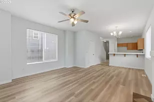 4236 NE 76th Ave, Portland, OR 97218 - Photo 7