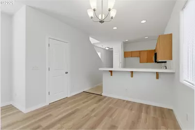 4236 NE 76th Ave, Portland, OR 97218 - Photo 5