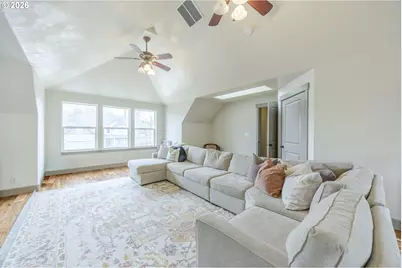 6885 Simeon Dr, Springfield, OR 97478 - Photo 27