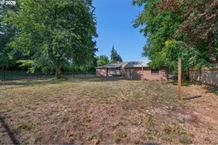 1745 SE 176th Ave, Portland, OR 97233 - Photo 29