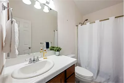 810 E 9th St #B8, Newberg, OR 97132 - Photo 19