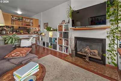 1030 NW Johnson St #219, Portland, OR 97209 - Photo 5