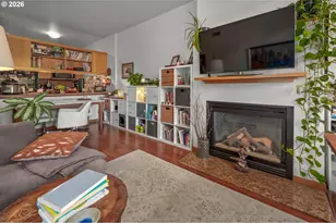 1030 NW Johnson St, Portland, OR 97209 - Photo 5