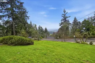 2693 Cupola Dr, Eugene, OR 97403 - Photo 47