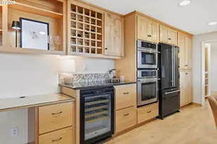 2693 Cupola Dr, Eugene, OR 97403 - Photo 15