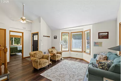 68295 E Twinberry Loop, Welches, OR 97067 - Photo 3