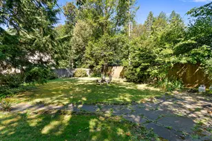 68295 E Twinberry Loop, Welches, OR 97067 - Photo 31