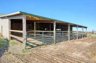 38252 S Blair Rd, Molalla, OR 97038 - Photo 39