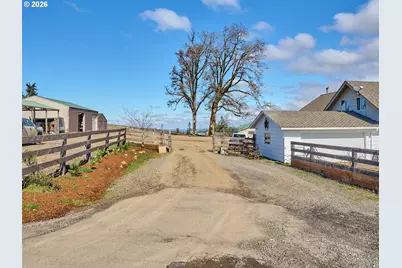 38252 S Blair Rd, Molalla, OR 97038 - Photo 31