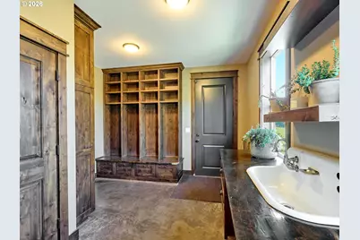 38252 S Blair Rd, Molalla, OR 97038 - Photo 21