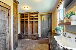 38252 S Blair Rd, Molalla, OR 97038 - Photo 21