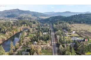 369 Upper Camp Loop Rd, Roseburg, OR 97470 - Photo 31