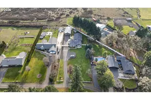 369 Upper Camp Loop Rd, Roseburg, OR 97470 - Photo 35