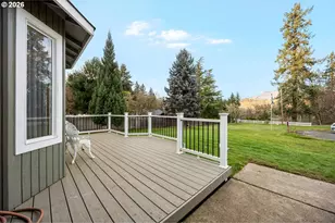 369 Upper Camp Loop Rd, Roseburg, OR 97470 - Photo 5