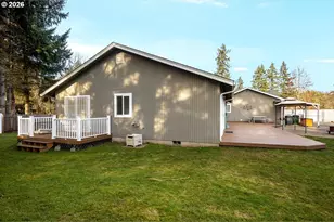 369 Upper Camp Loop Rd, Roseburg, OR 97470 - Photo 7