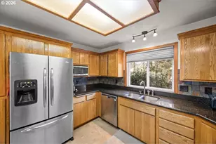 369 Upper Camp Loop Rd, Roseburg, OR 97470 - Photo 11