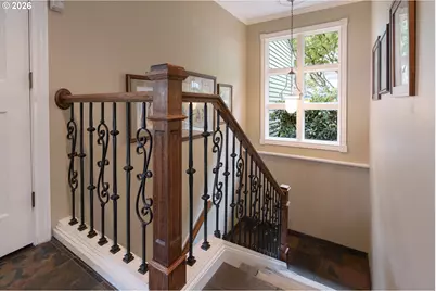 107 Garibaldi St, Lake Oswego, OR 97035 - Photo 25