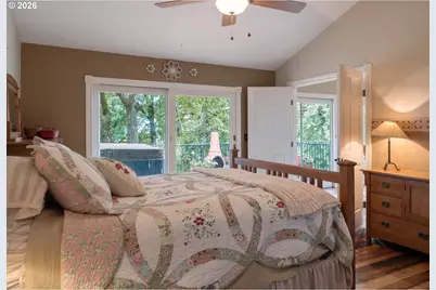 107 Garibaldi St, Lake Oswego, OR 97035 - Photo 19
