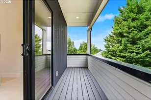 9261 SW 1st Ave, Portland, OR 97219 - Photo 23
