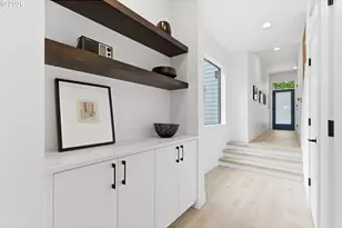 9261 SW 1st Ave, Portland, OR 97219 - Photo 7