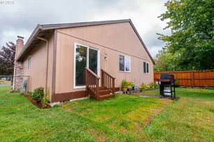 325 NW Denton Ave, Dallas, OR 97338 - Photo 23