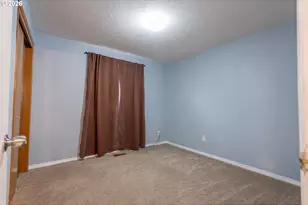 325 NW Denton Ave, Dallas, OR 97338 - Photo 21