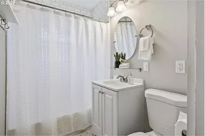 4043 NE 80th Ave, Portland, OR 97213 - Photo 13