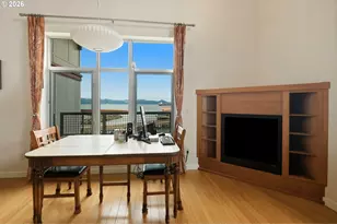 3930 Abbey Ln, Astoria, OR 97103 - Photo 15